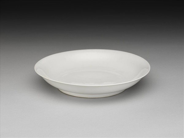 甜白釉盤
