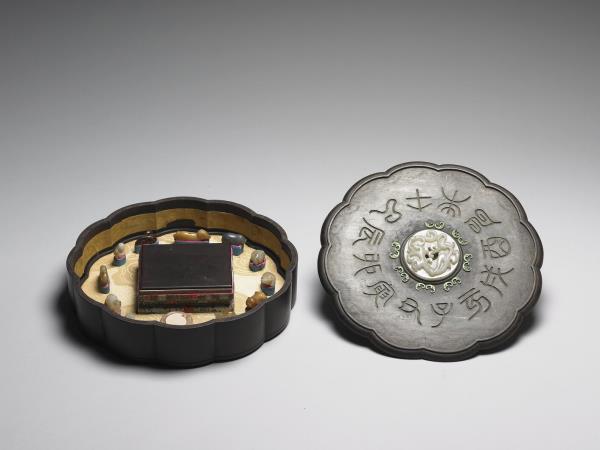 玉鼠（十二生肖）