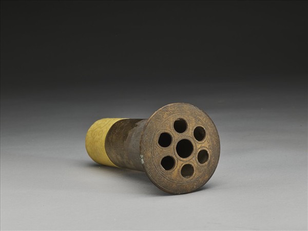 釉裡紅龍紋梅瓶