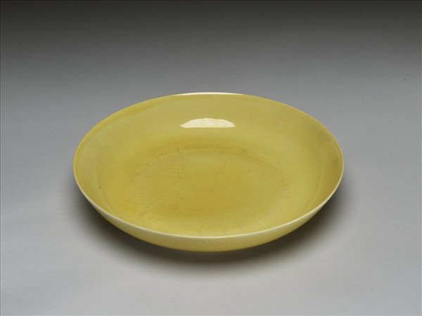 黃釉盤