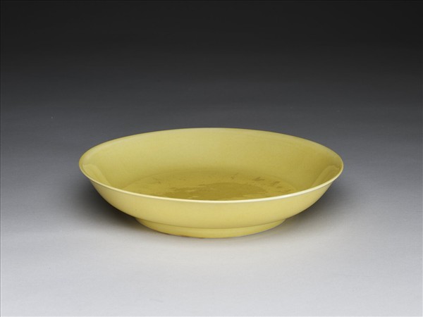黃釉盤