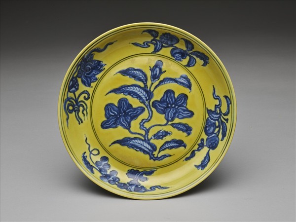 黃地青花花果盤