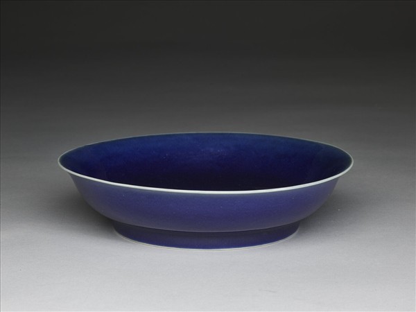 霽青釉盤