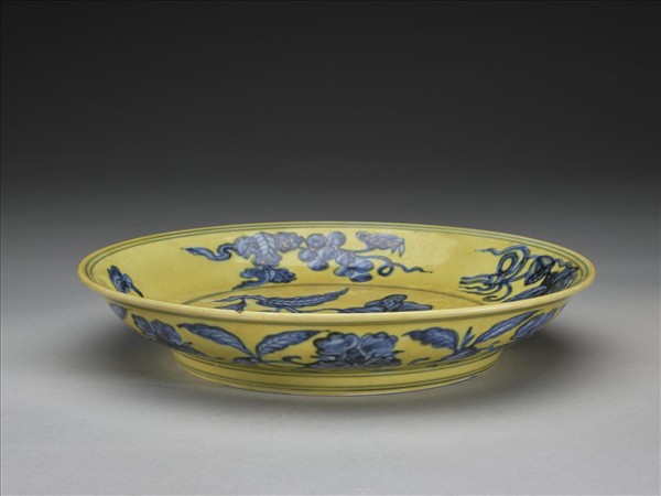 黃釉青花花果盤