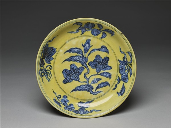 黃釉青花花果盤