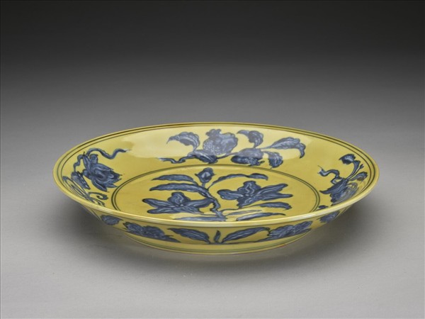 黃釉青花花果盤