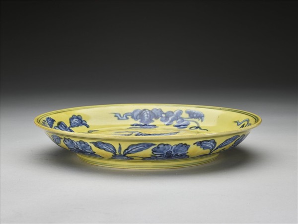 黃釉青花花果盤