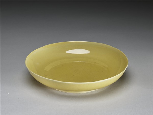黃釉盤
