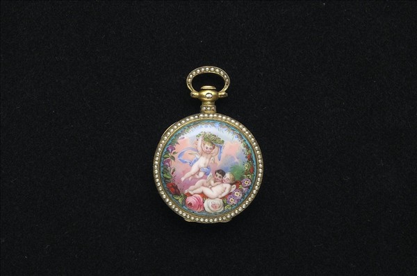 「播喴」畫琺瑯鑲珠懷錶