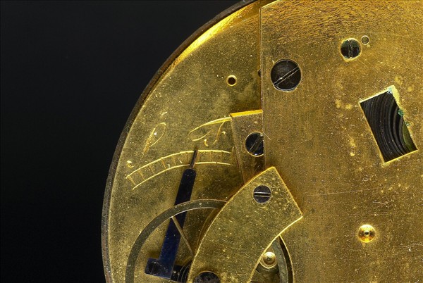 畫琺瑯風景人物圖鑲珠懷錶