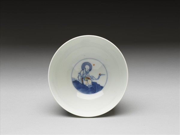 鬥彩八仙紋茶鍾