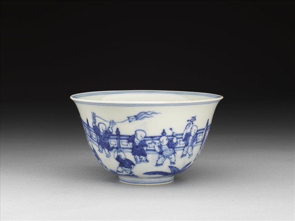 青花嬰戲圖碗