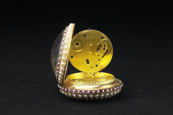 畫琺瑯風景人物圖鑲珠懷錶