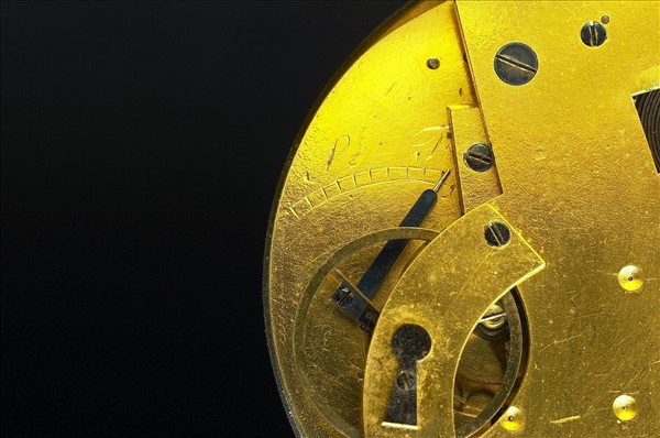 畫琺瑯風景人物圖鑲珠懷錶