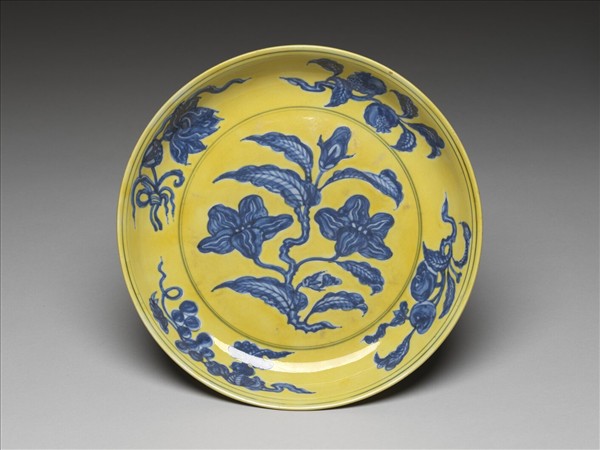 黃釉青花花果盤
