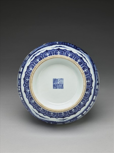 青花歲寒三友圖玉壺春瓶