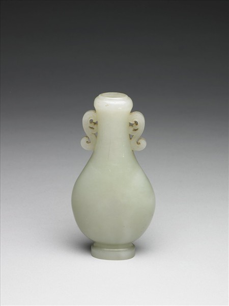 玉雙耳瓶