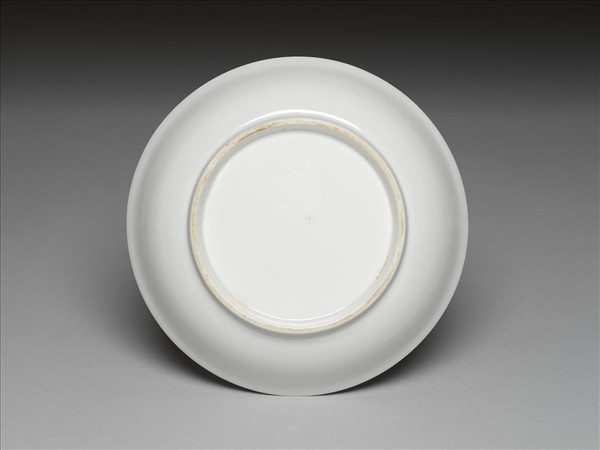 甜白釉鳳凰紋盤