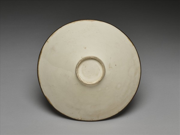 白瓷印花蓮塘游魚紋碗