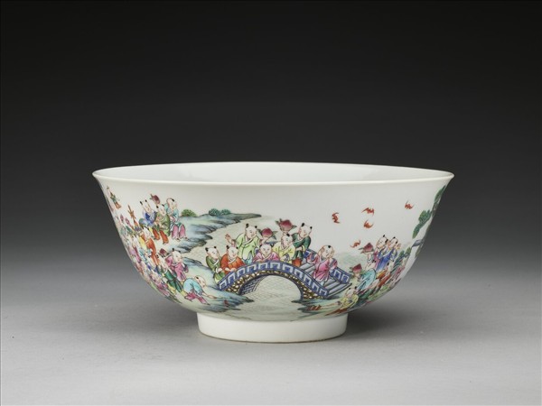 景德鎮窯 粉彩百子大碗