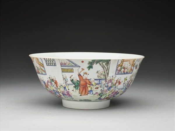 粉彩百子圖碗