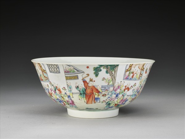 粉彩百子圖碗