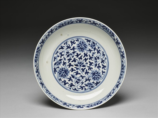 青花番蓮紋盤