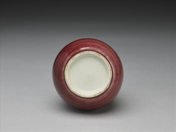 霽紅釉膽瓶