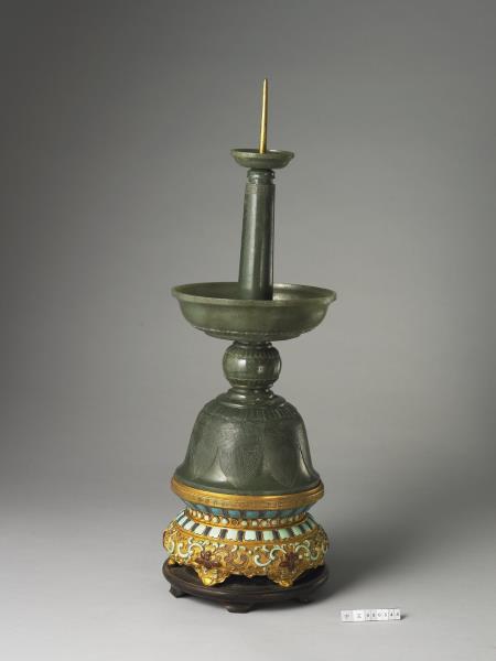 玉五供（燭台）