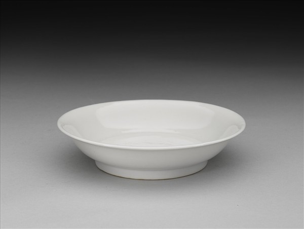 甜白釉碟