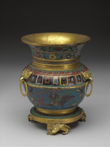 掐絲琺瑯獸面三環撇口瓶