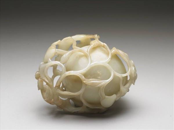 玉螭虎連枝桃式洗