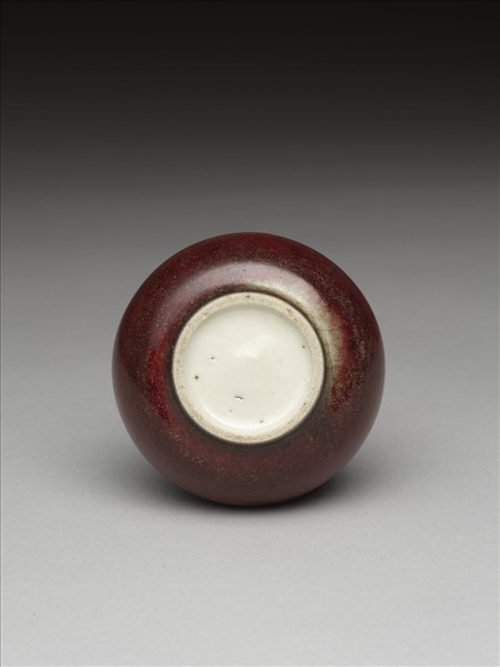 霽紅釉瓶