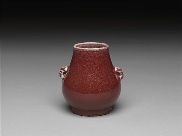 霽紅釉雙耳罐