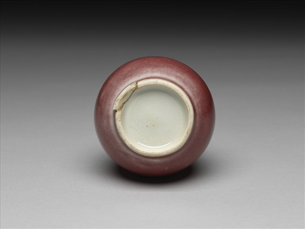 霽紅釉膽瓶