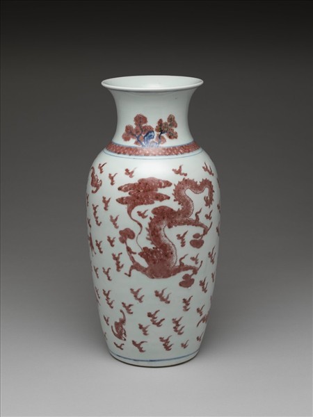 青花釉裡紅雲龍紋瓶