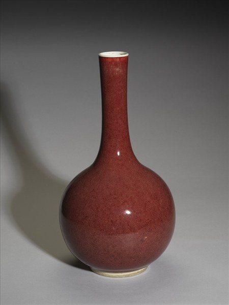 寶石紅釉膽瓶