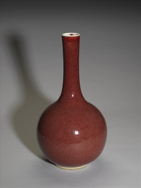 寶石紅釉膽瓶