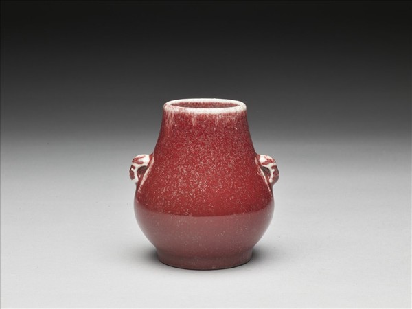 霽紅釉雙耳罐
