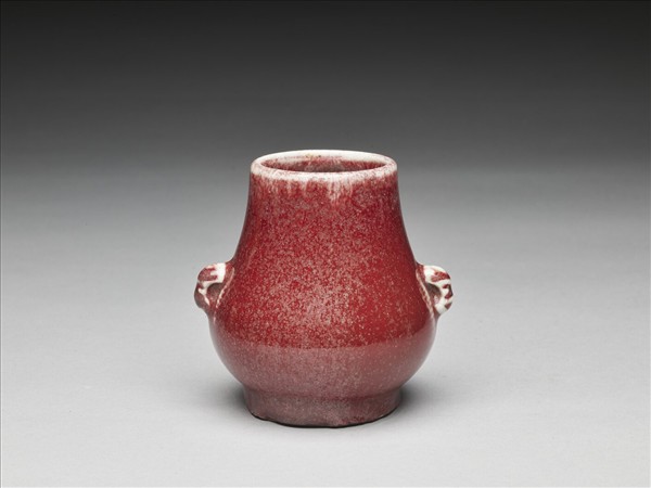 霽紅釉雙耳罐