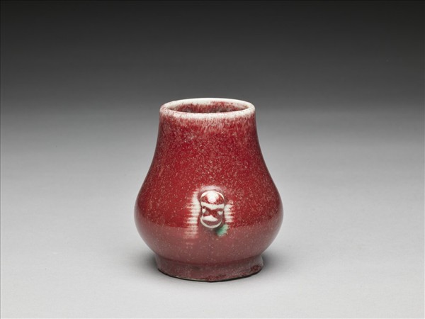 霽紅釉雙耳罐
