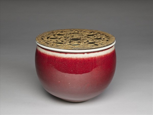 寶石紅釉缸