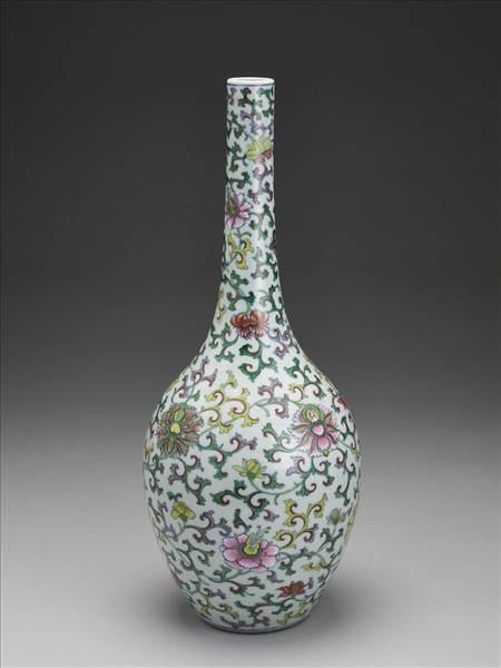 鬥彩花卉紋長頸瓶