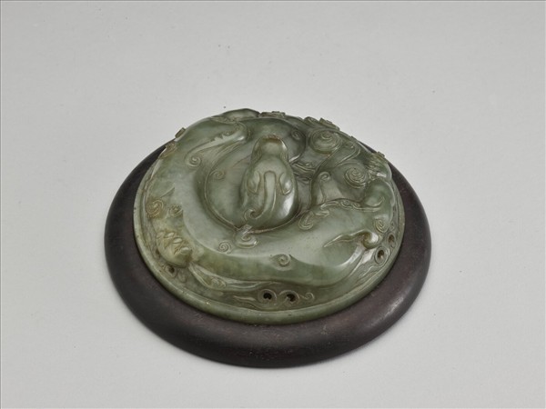 德化窯 白瓷弦紋三足爐