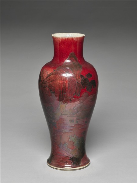 寶石紅釉墨彩山水圖梅瓶