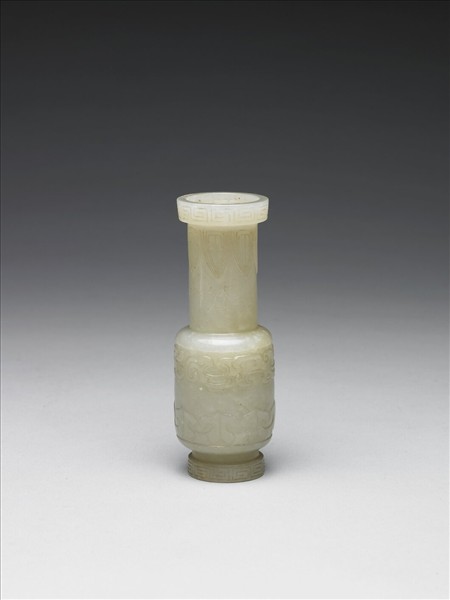 玉龍紋瓶