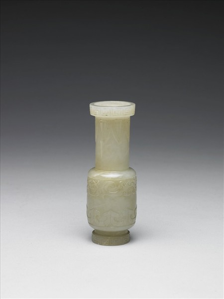 玉龍紋瓶