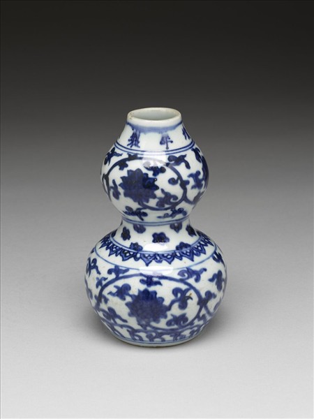 青花蓮花紋葫蘆瓶