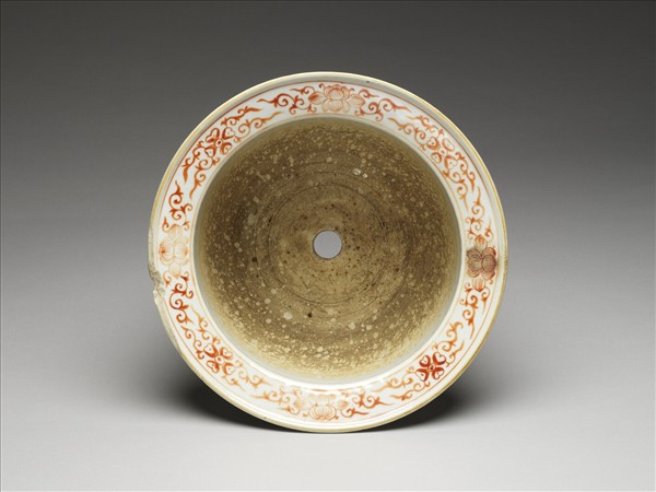 粉彩花卉紋花盆