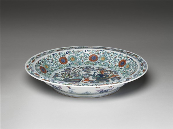 鬥彩龍鳳紋盤
